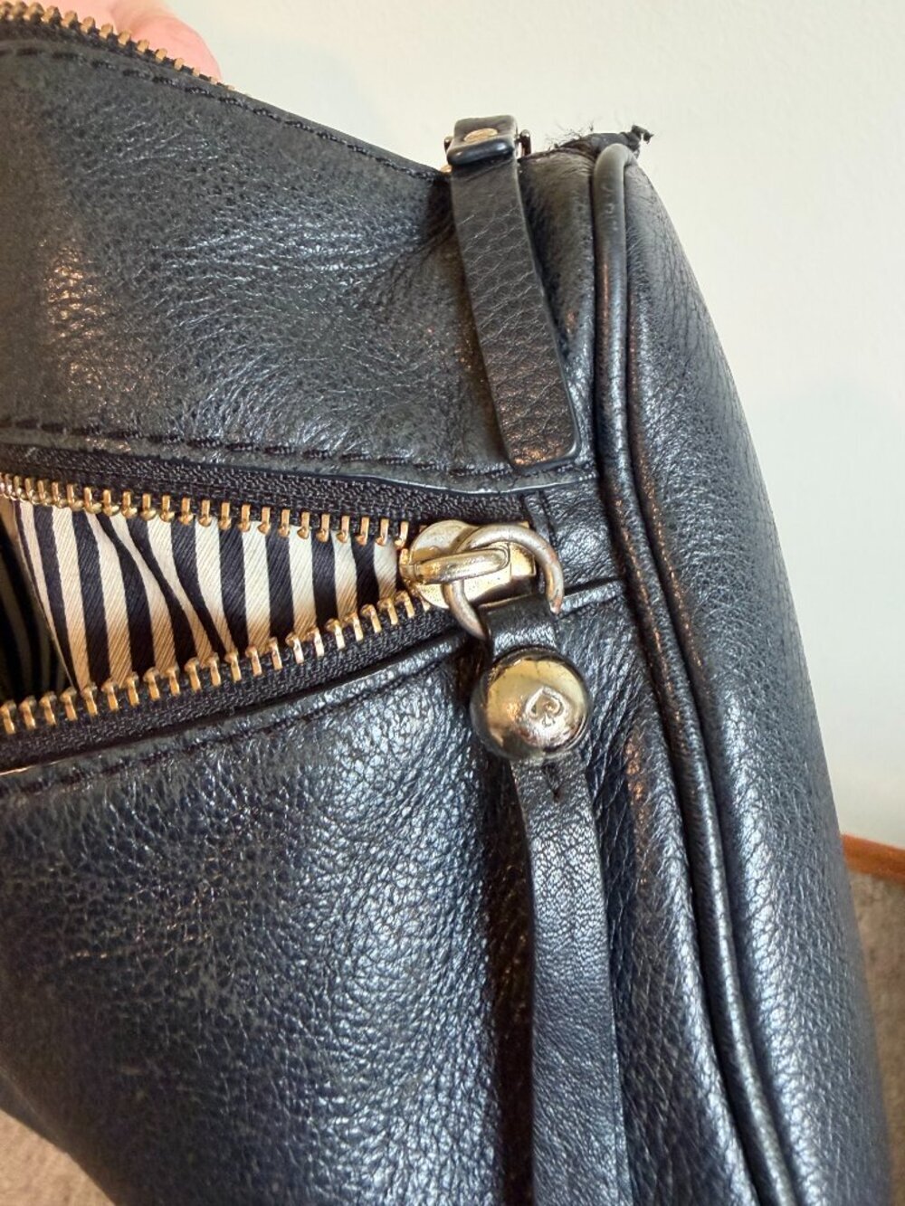 Kate Spade Black Pebbled Leather Crossbody Bag Gold Hardware - Picture 9 of 15